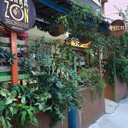 Hostal Rich Medellín Kültér fotó